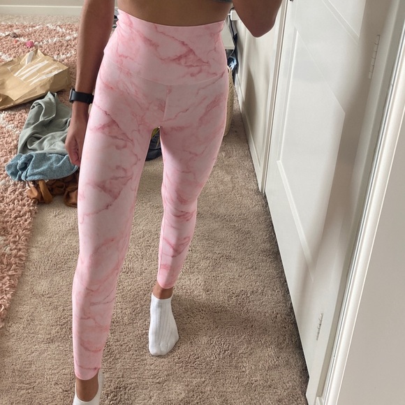 Skatie - Picture 1 of 6